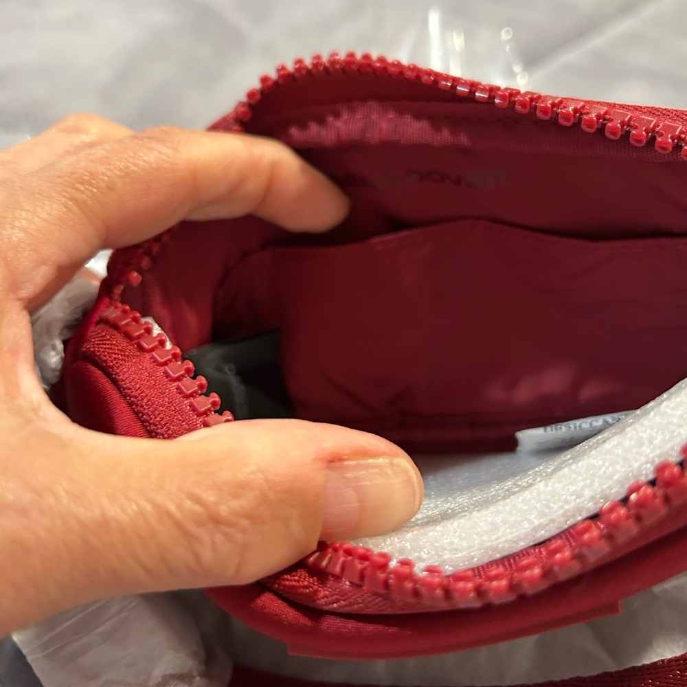 BRAND NEW DAGNE DOVER SEPHORA CROSSBODY BAG WITH PLACE FOR PHONE & CREDIT CARDS - Picture 9 of 9